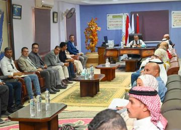 مشايخ وعواقل جنوب سيناء يبحثون مع المحافظ ملفات الإسكان وتقنين الأوضاع والتجمعات التنموية مشايخ وعواقل جنوب سيناء يبحثون مع المحافظ ملفات الإسكان وتقنين الأوضاع والتجمعات التنموية