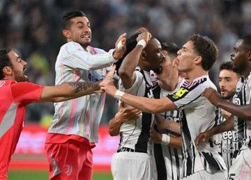 نجم يوفنتوس يرفض الانتقال إلى ثنائي البريميرليج نجم يوفنتوس يرفض الانتقال إلى ثنائي البريميرليج