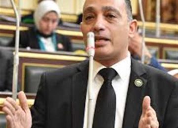  الحكومة تتعامل بلا جدية .. أول تحرك برلماني بشأن واقعة التعدي على مسن بالسويس