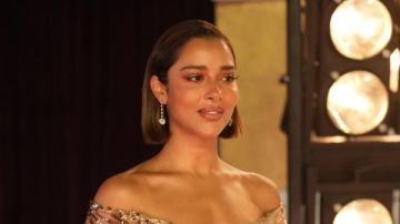 بإطلالة مبهرة.. بلقيس تتألق علي ريد كاربت مهرجان الجونة السينمائي