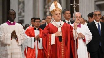 بابا الفاتيكان يترأس القداس لطلاب الجامعات الحبرية بروما صور بابا الفاتيكان يترأس القداس لطلاب الجامعات الحبرية بروما صور