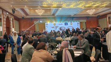 بحضور وزراء وكبار الكتاب والسياسيين.. انطلاق احتفالية مئوية مجلة روزاليوسف صور