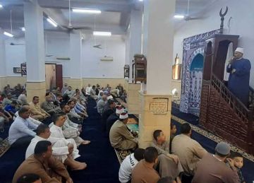 خطباء بالمنيا يؤكدون على حسن التعامل مع السائحين