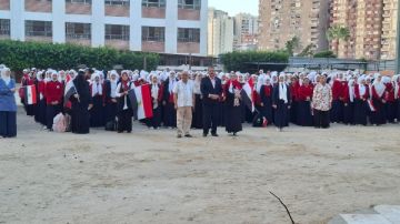 مدارس الإسكندرية تحتفي بافتتاح المتحف المصري الكبير في طابور الصباح مدارس الإسكندرية تحتفي بافتتاح المتحف المصري الكبير في طابور الصباح