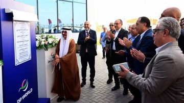 مدبولي يفتتح مستودع مواني دبي العالمية في السخنة باستثمارات 85 مليون دولار مدبولي يفتتح مستودع مواني دبي العالمية في السخنة باستثمارات 85 مليون دولار