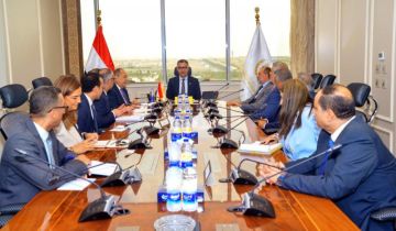 وزير التموين يبحث مع إي أند مصر تطوير مشروع المنافذ التموينية كاري أون وزير التموين يبحث مع إي أند مصر تطوير مشروع المنافذ التموينية كاري أون