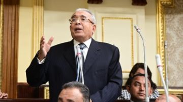 وكيل موازنة النواب: انخفاض جديد في الدين العام الخارجي لمصر نتيجة صفقات جديدة قادمة وكيل موازنة النواب: انخفاض جديد في الدين العام الخارجي لمصر نتيجة صفقات جديدة قادمة