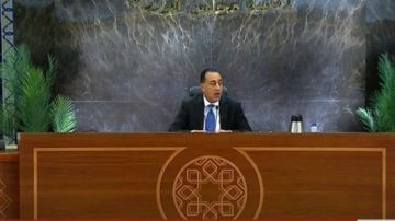 رئيس الوزراء عن انتخابات النواب: نقف مسافة واحدة من جميع المرشحين رئيس الوزراء عن انتخابات النواب: نقف مسافة واحدة من جميع المرشحين