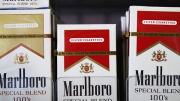 ضبط 15 تاجر سجائر جملة وقطاعى لبيعه السجائر بأزيد من سعرها بالغربية