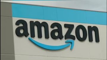 وثائق مسربة تكشف الكارثة القادمة.. أمازون تمهد لاستبدال العمال بالروبوتات وثائق مسربة تكشف الكارثة القادمة.. أمازون تمهد لاستبدال العمال بالروبوتات