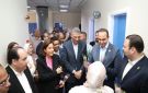 محافظ أسوان ورئيس الرعاية الصحية يتفقدان مركز الأورام بأسوان - eg