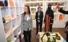 وزيرة التضامن تتفقد جناح معرض ديارنا للحرف اليدوية والتراثية بمطار شرم الشيخ الدولي