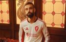 محمد صلاح يستعيد ذكرياته مع كرة القدم ويوجه رسالة مؤثرة للأطفال في مبادرة بلاي أون - eg
