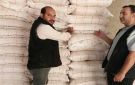 ضبط 1.5 طن دقيق وأعلاف بدون فواتير في حملات تموينية بالشرقية