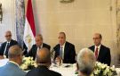 وزير الخارجية والهجرة يلتقي بأعضاء الجالية المصرية في باريس - eg
