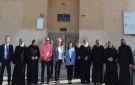 دير الأنبا بيشوي يستقبل سفيرة الاتحاد الأوروبي ومحافظ البحيرة - eg