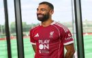 ليفربول يظهر بقميص خاص أمام مانشستر يونايتد اليوم في الدوري الإنجليزي - eg