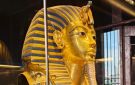 قناع توت عنخ آمون ينير أضواء المتحف المصري الكبير .. ماقصتة - eg