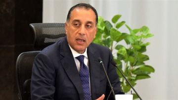 استوديوهات عالمية.. رئيس الوزراء يكشف تفاصيل مدينة الإعلام الجديدة (إنفوجراف) عاجل استوديوهات عالمية.. رئيس الوزراء يكشف تفاصيل مدينة الإعلام الجديدة (إنفوجراف) عاجل