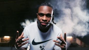 بعد مطالبات برحيله عن الزمالك.. مدرب أنجولا يفـاجئ شيكو بانزا بعد مطالبات برحيله عن الزمالك.. مدرب أنجولا يفـاجئ شيكو بانزا