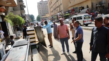 نائب محافظ أسوان يقود حملة لإزالة الإشغالات والتعديات بالشوارع والميادين