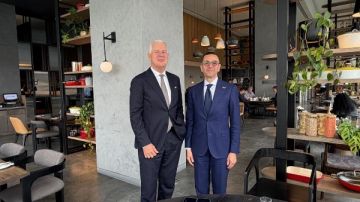 وزير الاستثمار يلتقى رئيس الغرفة التجارية الدولية في جوهانسبرج لبحث التعاون المشترك