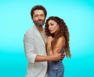 دينا الشربيني طليقة كريم محمود عبد العزيز فى فيلم طلقني.. تفاصيل