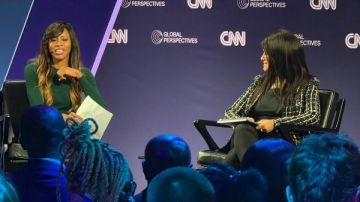 رانيا المشاط: أفريقيا أمام لحظة فارقة.. وتمتلك 30 من ثروات العالم المعدنية رانيا المشاط: أفريقيا أمام لحظة فارقة.. وتمتلك 30 من ثروات العالم المعدنية