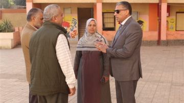 مدير تعليم الجيزة: لا تهاون في تطبيق لائحة الانضباط بالمدارس