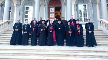 السفير البابوي بمصر يستقبل مجلس البطاركة والأساقفة الكاثوليك في ختام اجتماعاته