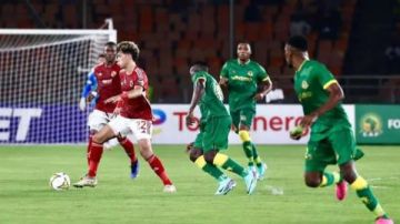 الموعد والقنوات الناقلة الأهلي عينه على مباراتي حسم التأهل أمام يانج أفريكانز