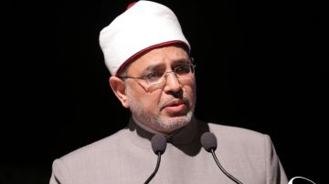 رئيس جامعة الأزهر يكشف سر حذف الرحمن الرحيم في دعاء الجماع رئيس جامعة الأزهر يكشف سر حذف الرحمن الرحيم في دعاء الجماع