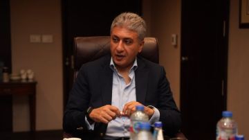 شريف فتحي يبحث مع رئيس المجلس العالمي للسفر والسياحة التعاون المشترك