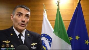 قائد إيريني: استئناف التعاون مع ليبيا.. وأكملنا أول تدريب أساسي لـ30 عسكريا قائد إيريني: استئناف التعاون مع ليبيا.. وأكملنا أول تدريب أساسي لـ30 عسكريا