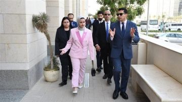 وزير الرياضة يلتقي وزيرة شؤون الشباب بدولة البحرين وزير الرياضة يلتقي وزيرة شؤون الشباب بدولة البحرين