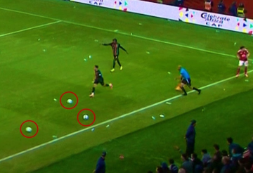 3 مشاهد غير مألوفة في مباراة الجيش الملكي المغربي والأهلي المصري (فيديو)