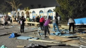 السيطرة على حريق هائل التهم ورشة نجارة في مدينة دهب