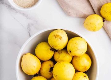  مش هتقلب ريحة الثلاجة تاني .. 7 حيل تخلصك من أثر الجوافة في بيتك