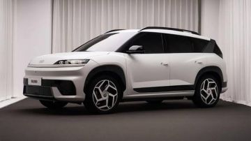 هيونداي تكشف عن سيارتها الكهربائية ELEXIO بسعر عالمي مفاجئ هيونداي تكشف عن سيارتها الكهربائية ELEXIO بسعر عالمي مفاجئ