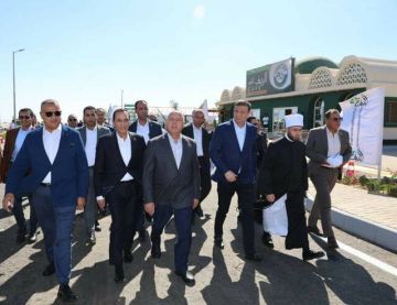 افتتاح المنطقة الإدارية والخدمية بمدينة الطور افتتاح المنطقة الإدارية والخدمية بمدينة الطور