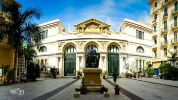 المايسترو علاء عبد السلام يقود فرقة أوبرا الإسكندرية في حفل تكريمي لمحمد عبد الوهاب