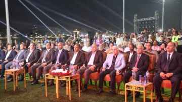 محافظ المنيا يهنئ الرئيس السيسي بافتتاح المتحف المصري الكبير ويشارك المواطنين الحدث العالمي صور