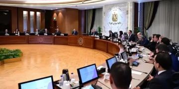 مدبولي: السياحة من أسرع القطاعات التي توفر العملة الصعبة للبلاد مدبولي: السياحة من أسرع القطاعات التي توفر العملة الصعبة للبلاد