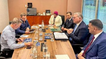 وزير البترول يبحث مع كابيتال دريلينج التوسع في استثمارات التعدين وزير البترول يبحث مع كابيتال دريلينج التوسع في استثمارات التعدين