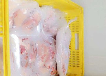 بـ200 كيلو لحوم ودواجن.. ضبط ثلاجة لحوم فاسدة في حملة تموينية ببورسعيد