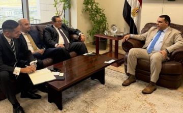 مباحثات لتعزيز تمويل التجارة المصرية مع بنك الإمارات دبي الوطني