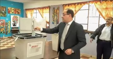 وزير المالية يدلي بصوته فى انتخابات مجلس النواب