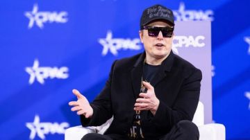 X Chat منافس واتساب.. إيلون ماسك يروج لتطبيق الرسائل الأكثر أمانا في العالم X Chat منافس واتساب.. إيلون ماسك يروج لتطبيق الرسائل الأكثر أمانا في العالم