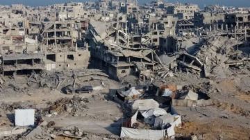 تحسين الأسطل: الاحتلال يواصل نسف مربعات سكنية في قطاع غزة تحسين الأسطل: الاحتلال يواصل نسف مربعات سكنية في قطاع غزة