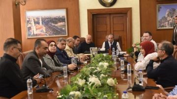 حبشي يبحث آليات تطوير ورفع كفاءة فنار بورسعيد